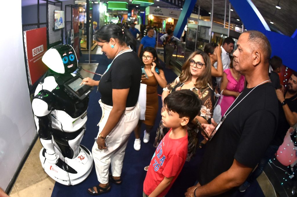 Entidade do Sistema FIEMA apresenta projetos tecnológicos e fomenta empreendedorismo na maior feira multissetorial do Norte e Nordeste